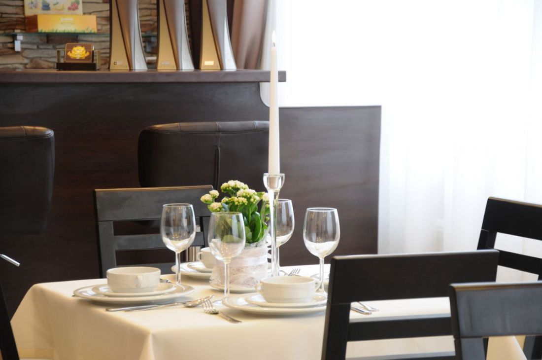 Restauracja w Hotelu w górach z basenem